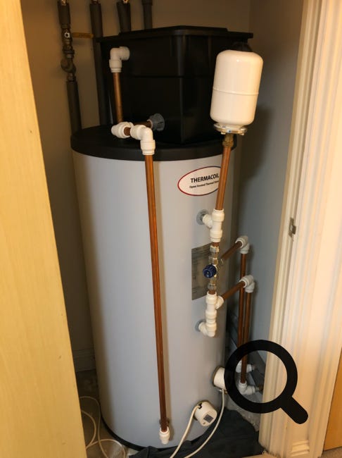 Fabdec Thermacoil in an appartment near Woking, Surrey